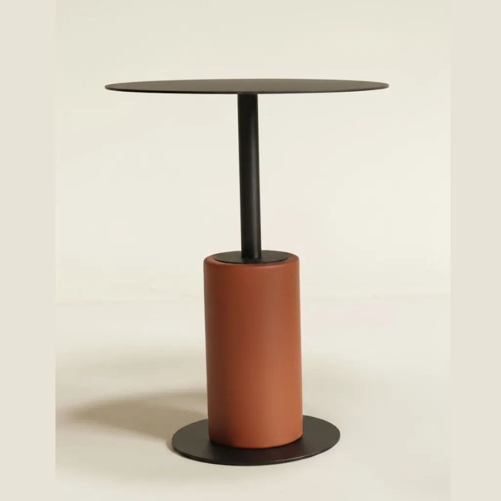 Elvie side table