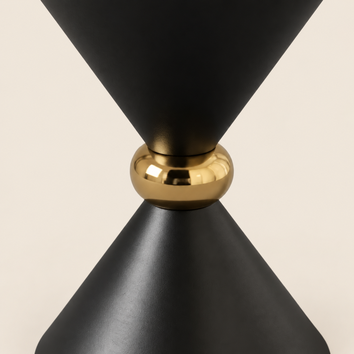 Elegant Galina Side Table – Modern Black Steel Accent Table 60cm 2026