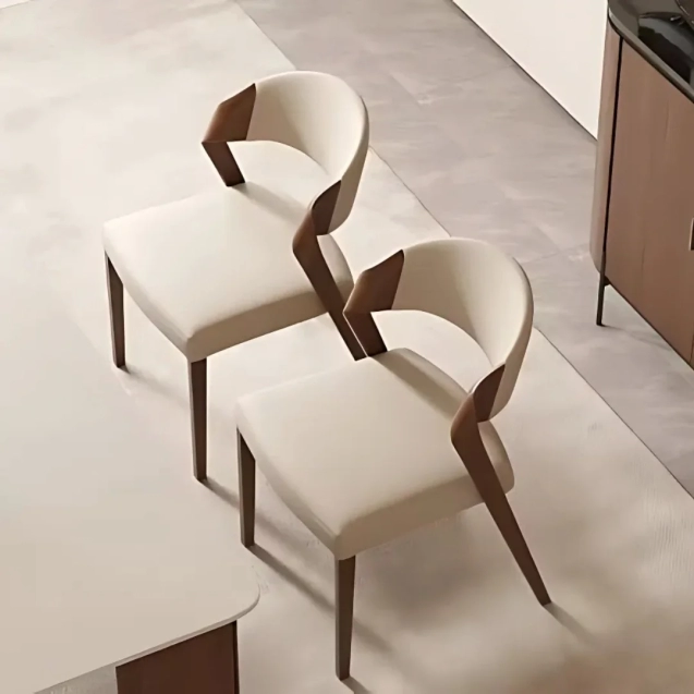 CREATIVITY DINING CHAIR