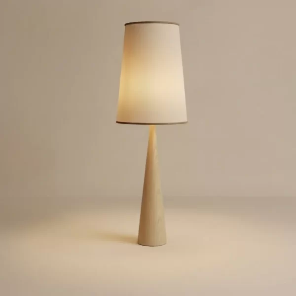 Kamoli floor lamp