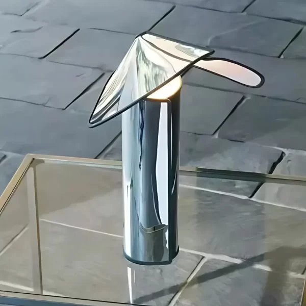 PANI FLOOR LAMP