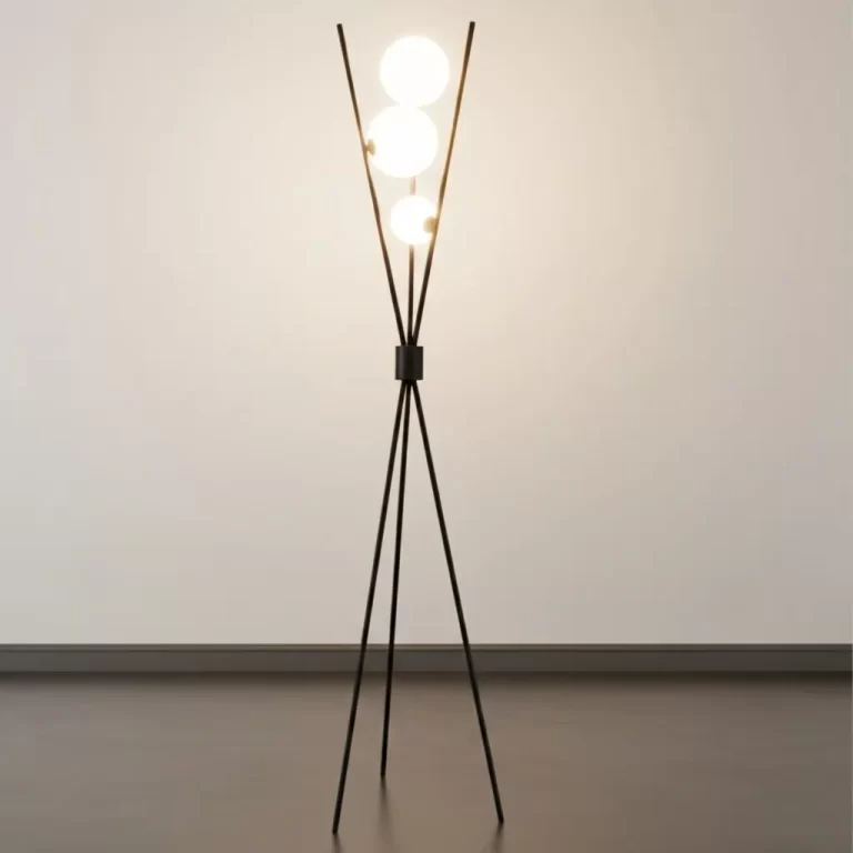 Xalina Floor Lamp