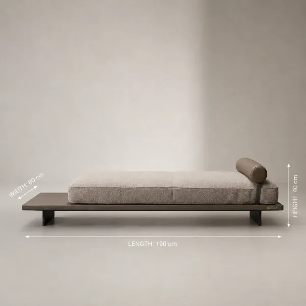 LUXURY BED BENCH IN UAE